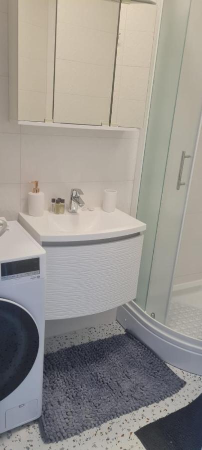 Elena - Studio Apartman Ičići المظهر الخارجي الصورة